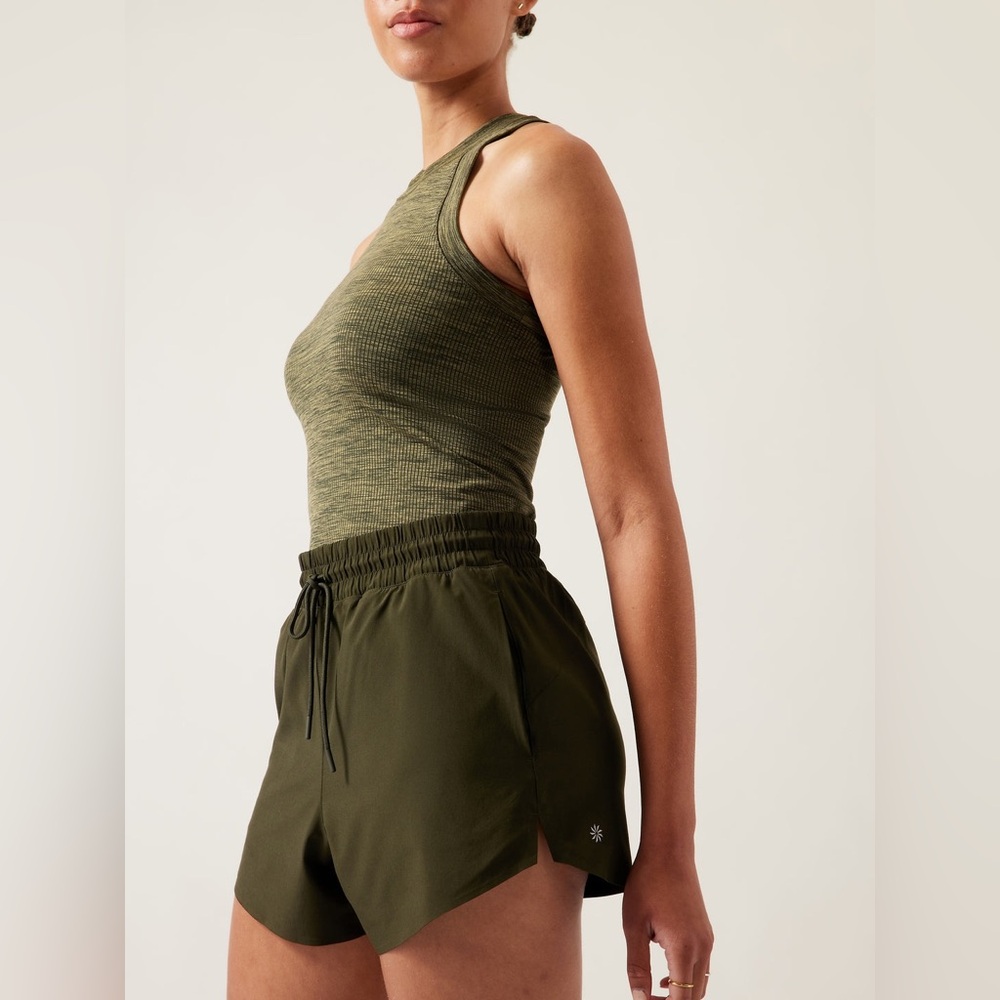 NWT Athleta Crossroads Shorts